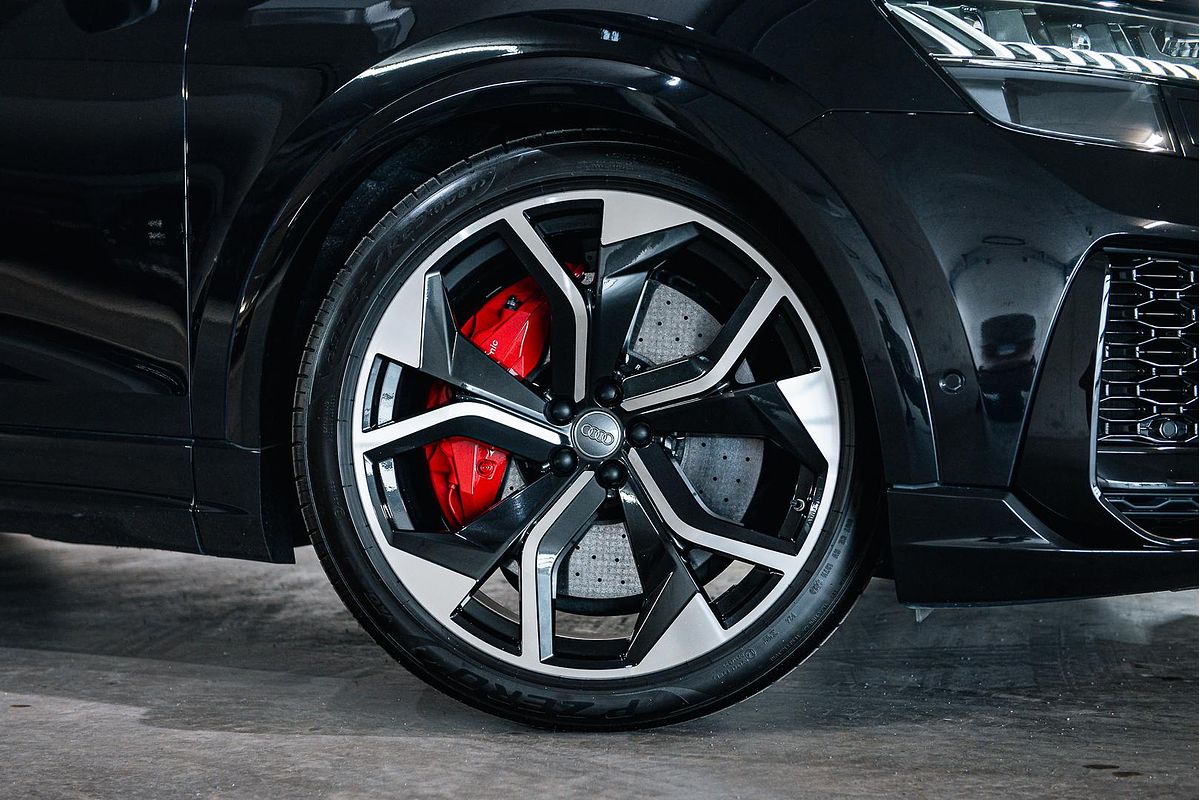 2021 Audi RS Q8 TFSI F1
