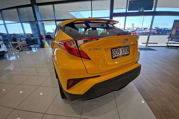 2017 Toyota C-HR NGX10R