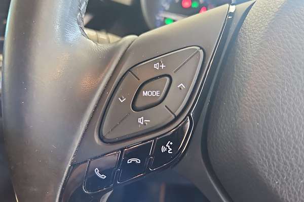2017 Toyota C-HR NGX10R