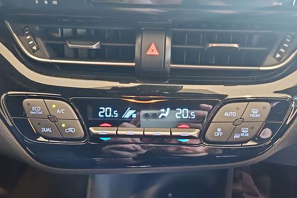 2017 Toyota C-HR NGX10R