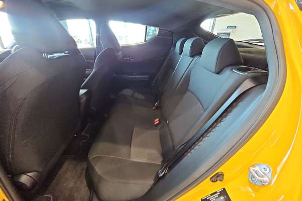 2017 Toyota C-HR NGX10R