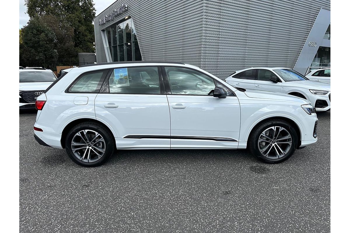 2024 Audi Q7 45 TDI 4M