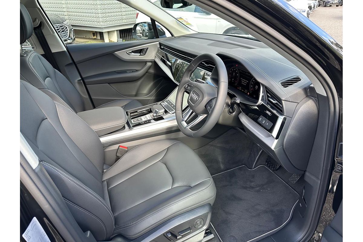 2024 Audi Q7 45 TDI 4M