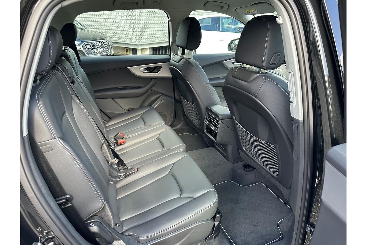 2024 Audi Q7 45 TDI 4M
