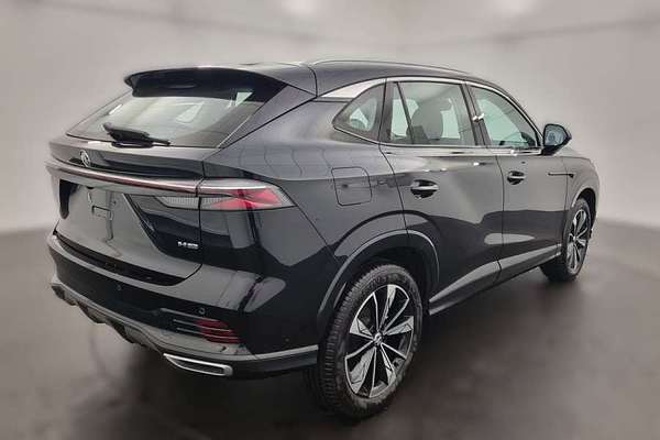 2025 MG HS Excite AS33