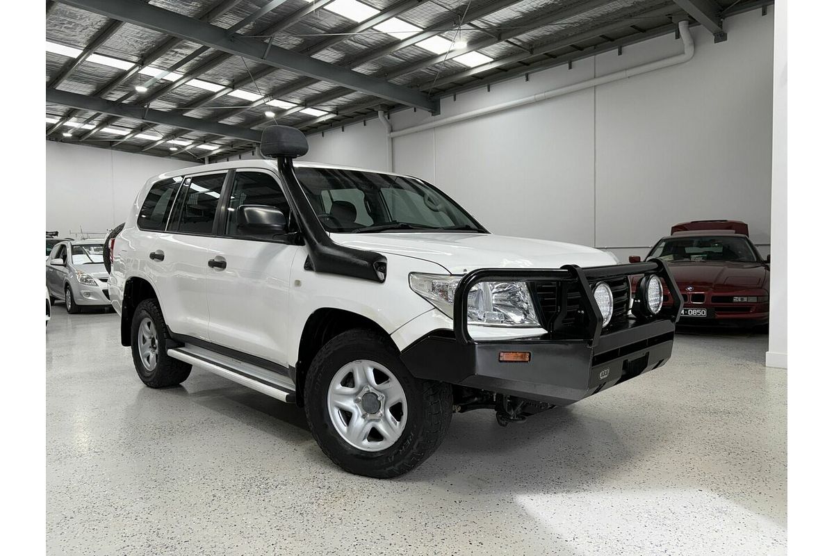 2013 Toyota Landcruiser GX VDJ200R