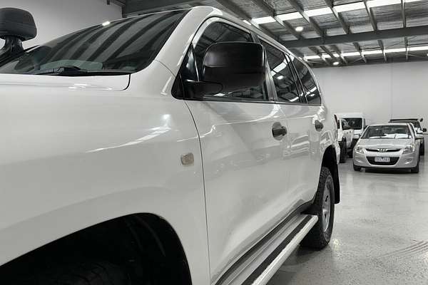 2013 Toyota Landcruiser GX VDJ200R