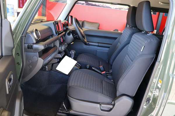 2024 Suzuki Jimny GLX GJ