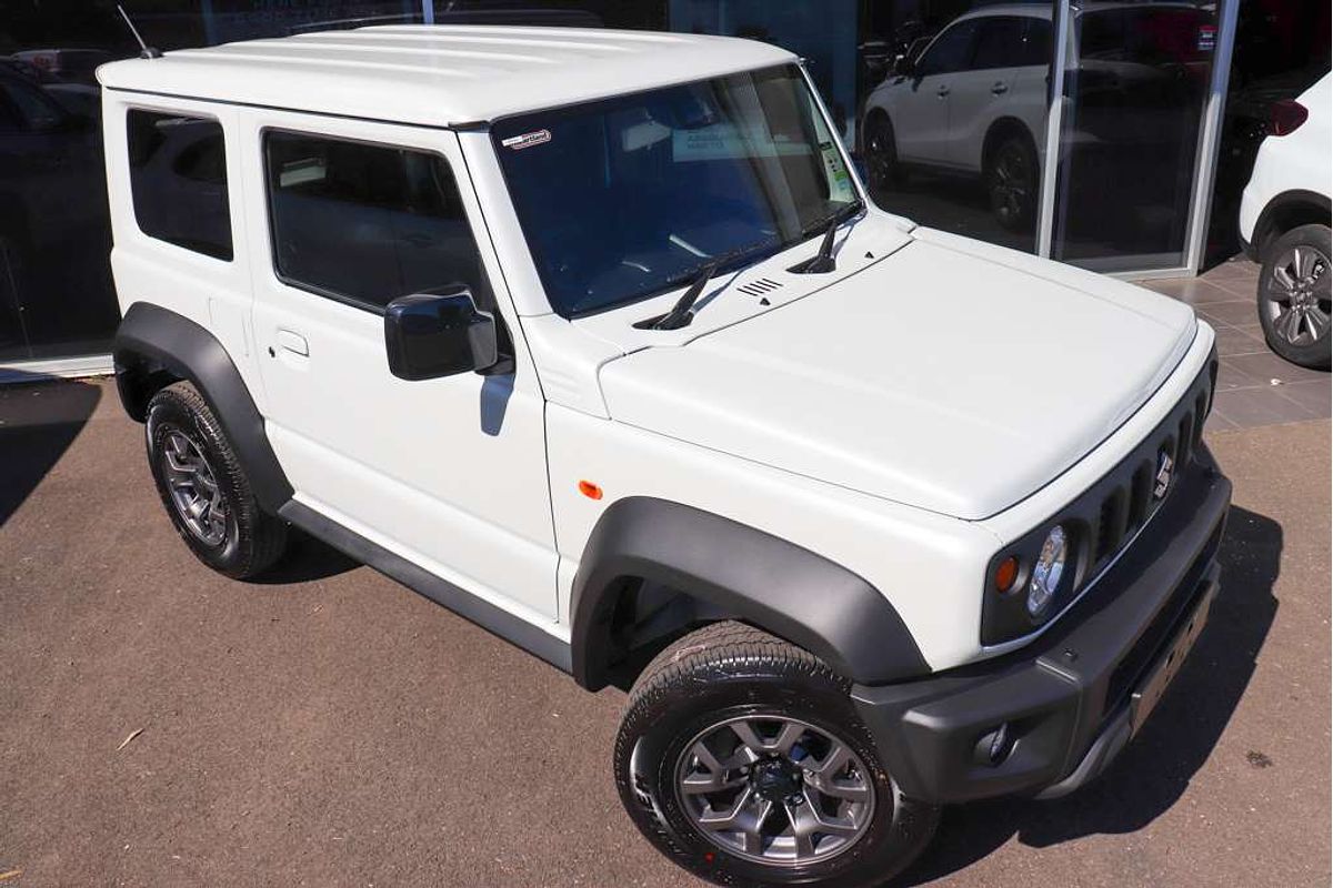 2024 Suzuki Jimny GLX GJ