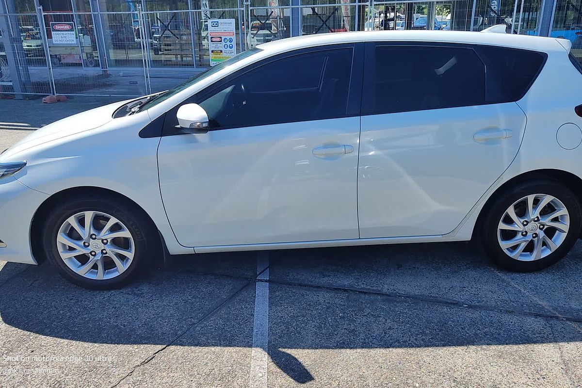2015 Toyota Corolla Ascent Sport ZRE182R