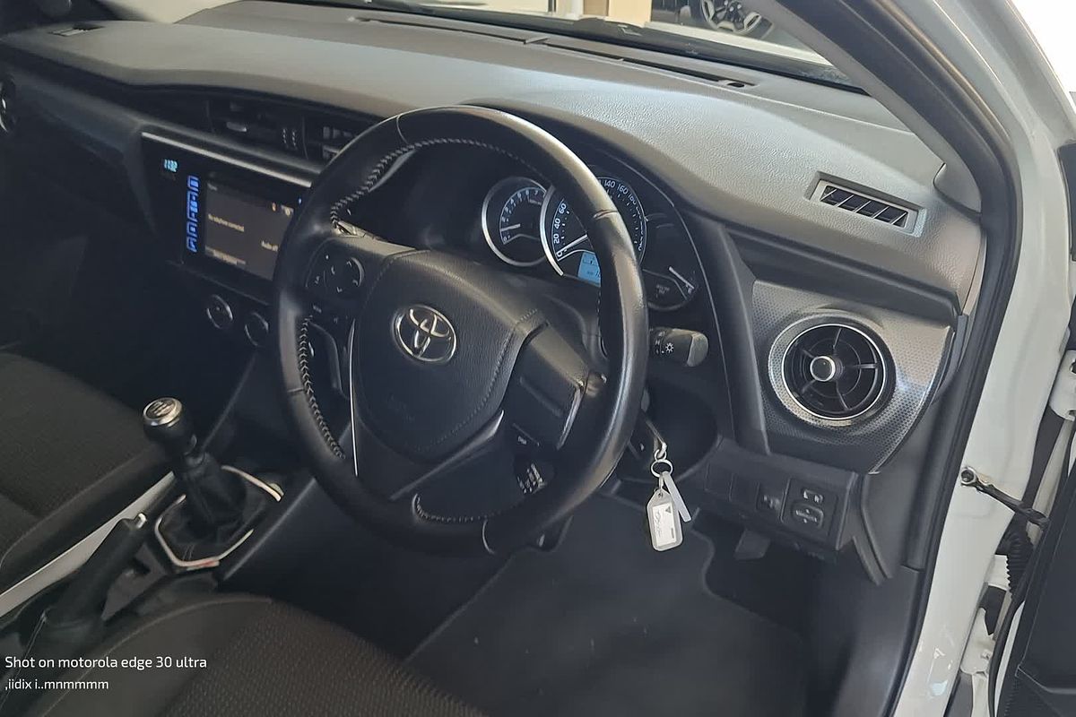 2015 Toyota Corolla Ascent Sport ZRE182R