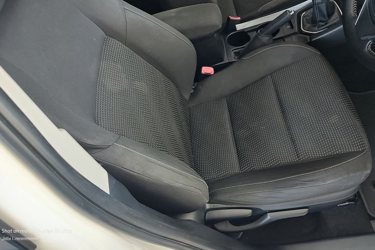 2015 Toyota Corolla Ascent Sport ZRE182R