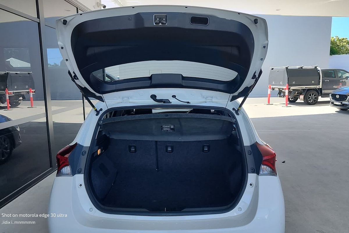 2015 Toyota Corolla Ascent Sport ZRE182R
