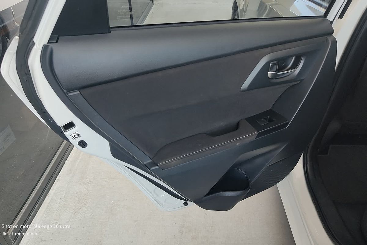 2015 Toyota Corolla Ascent Sport ZRE182R