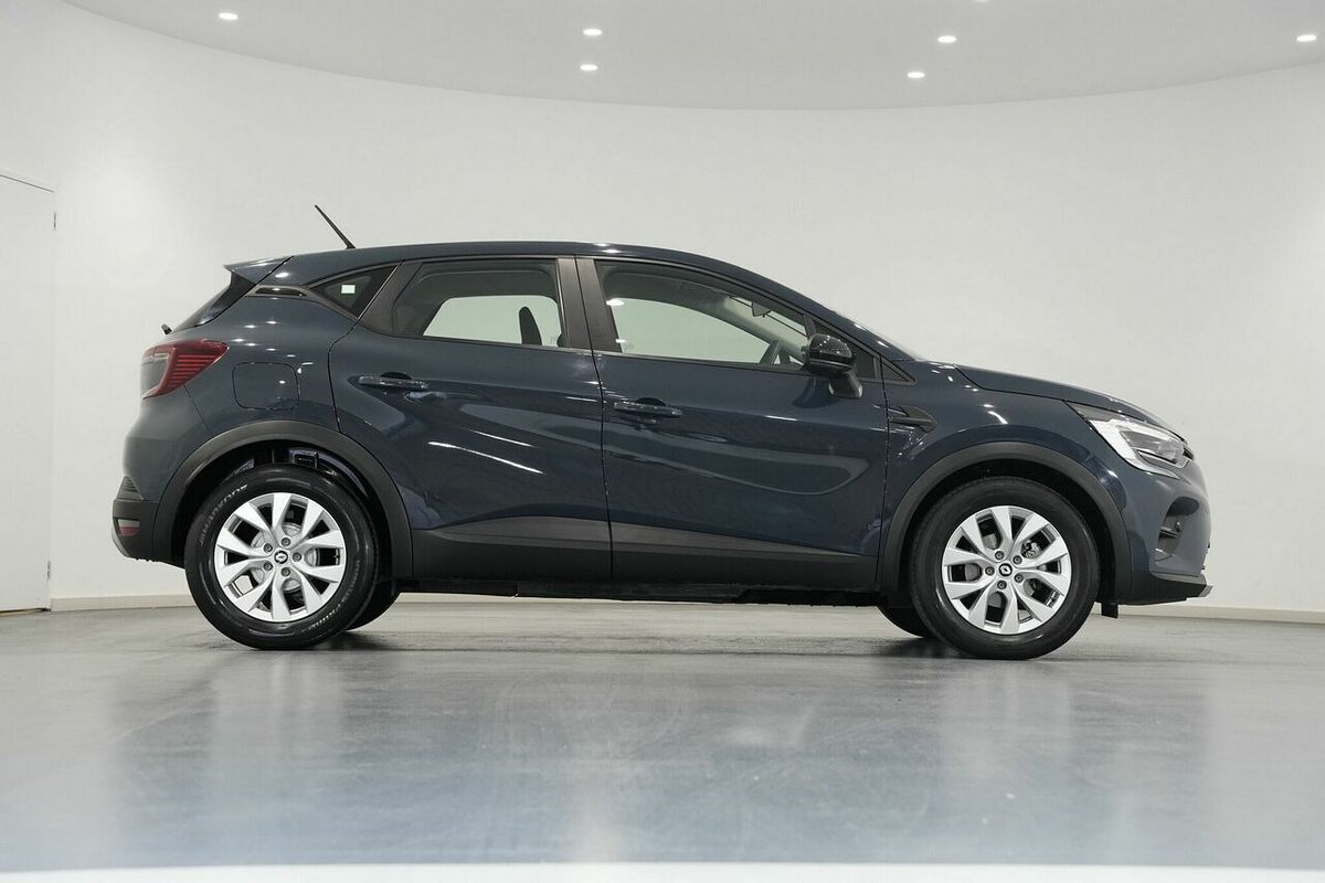 2022 Renault Captur Life XJB
