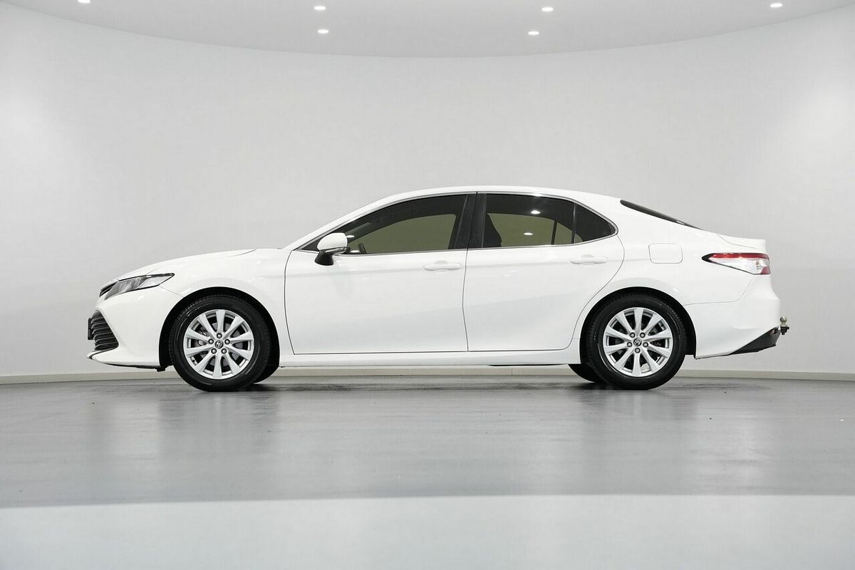 2020 Toyota Camry Ascent ASV70R
