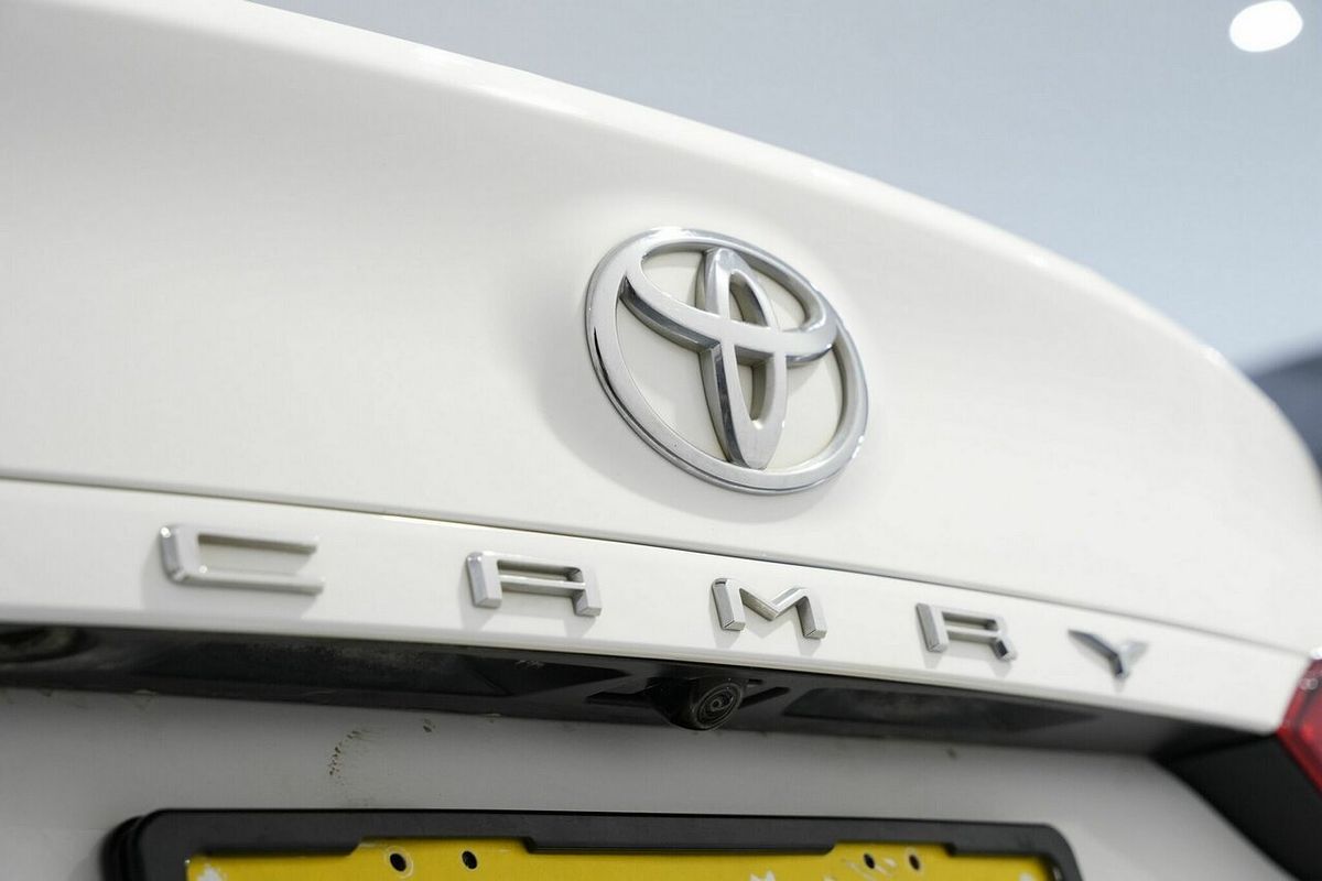 2020 Toyota Camry Ascent ASV70R