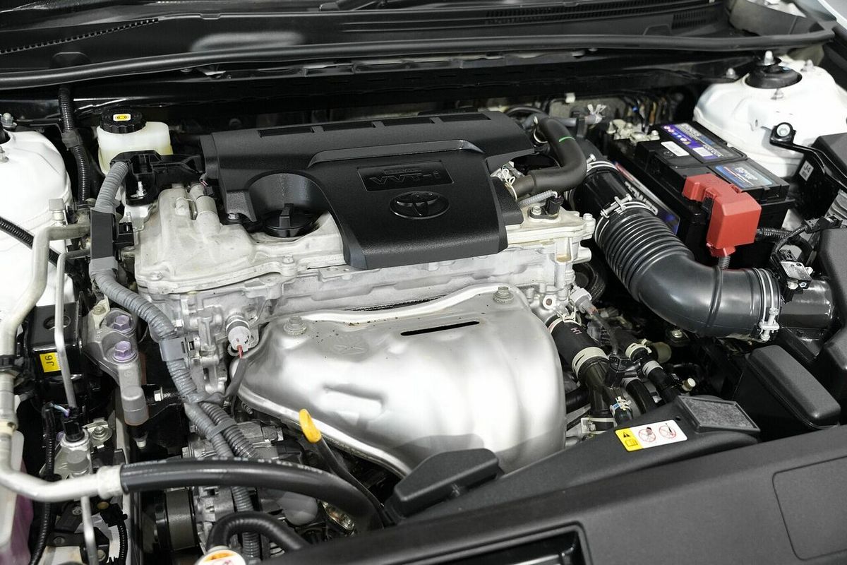 2020 Toyota Camry Ascent ASV70R
