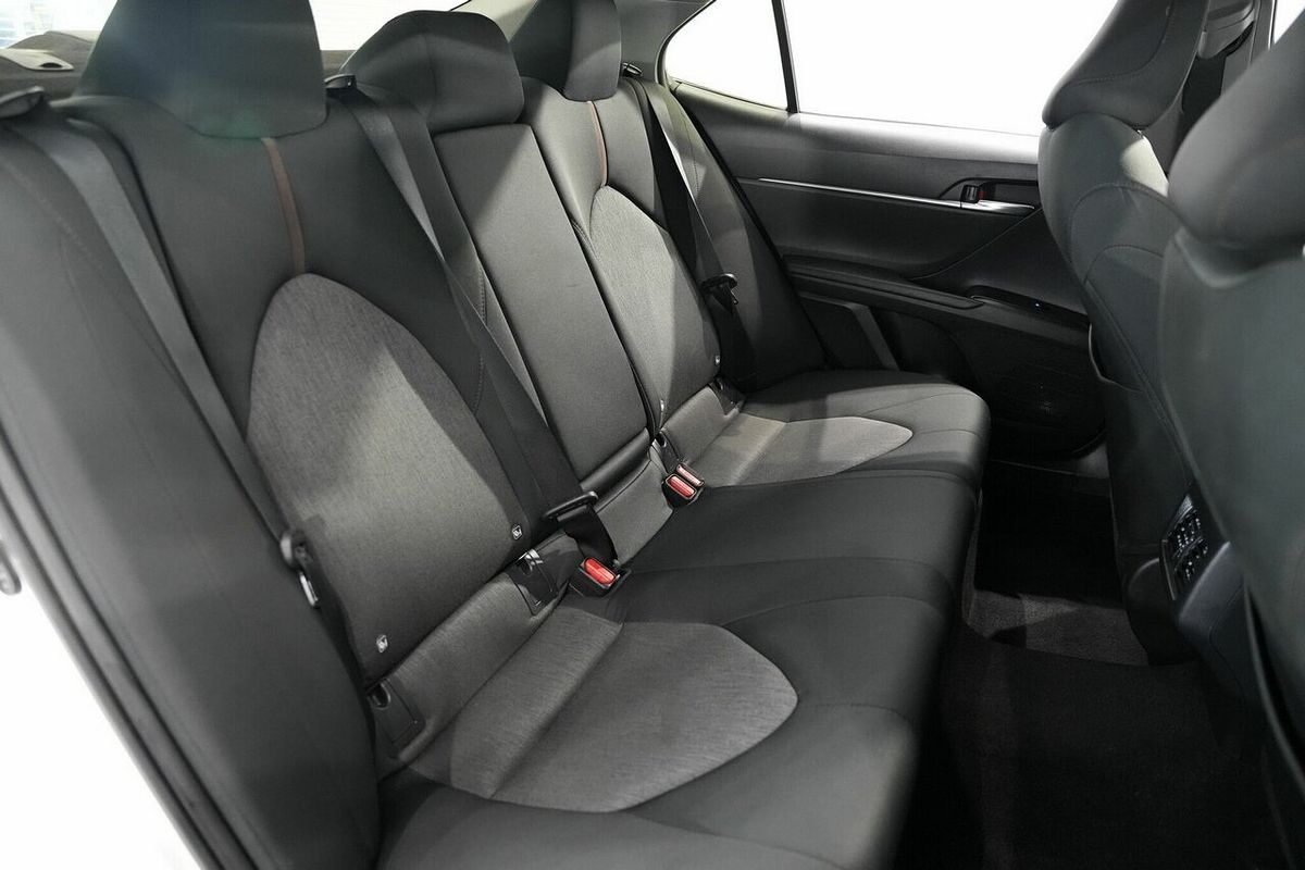 2020 Toyota Camry Ascent ASV70R