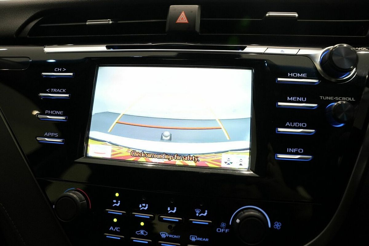 2020 Toyota Camry Ascent ASV70R
