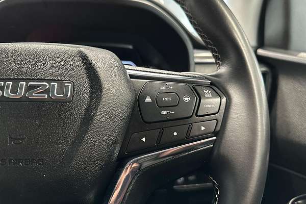2024 Isuzu MU-X LS-U