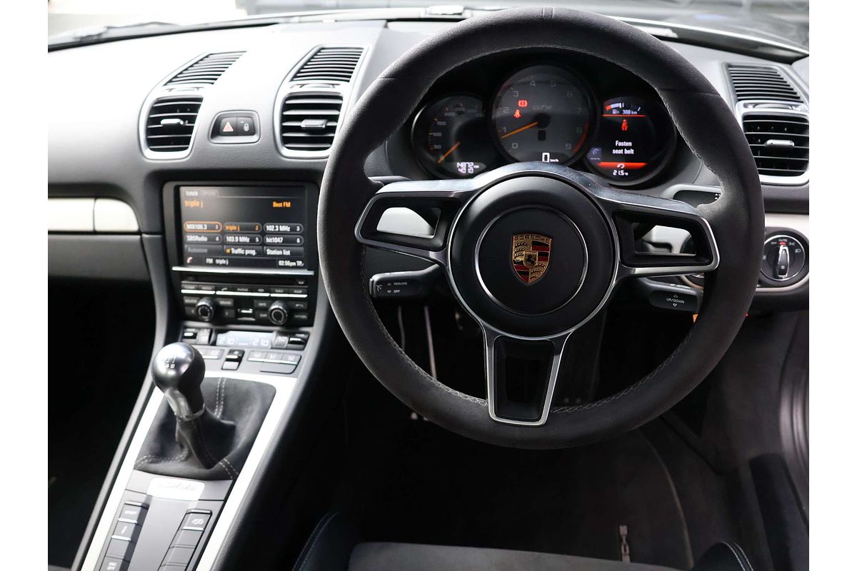 2016 Porsche Cayman GT4 981