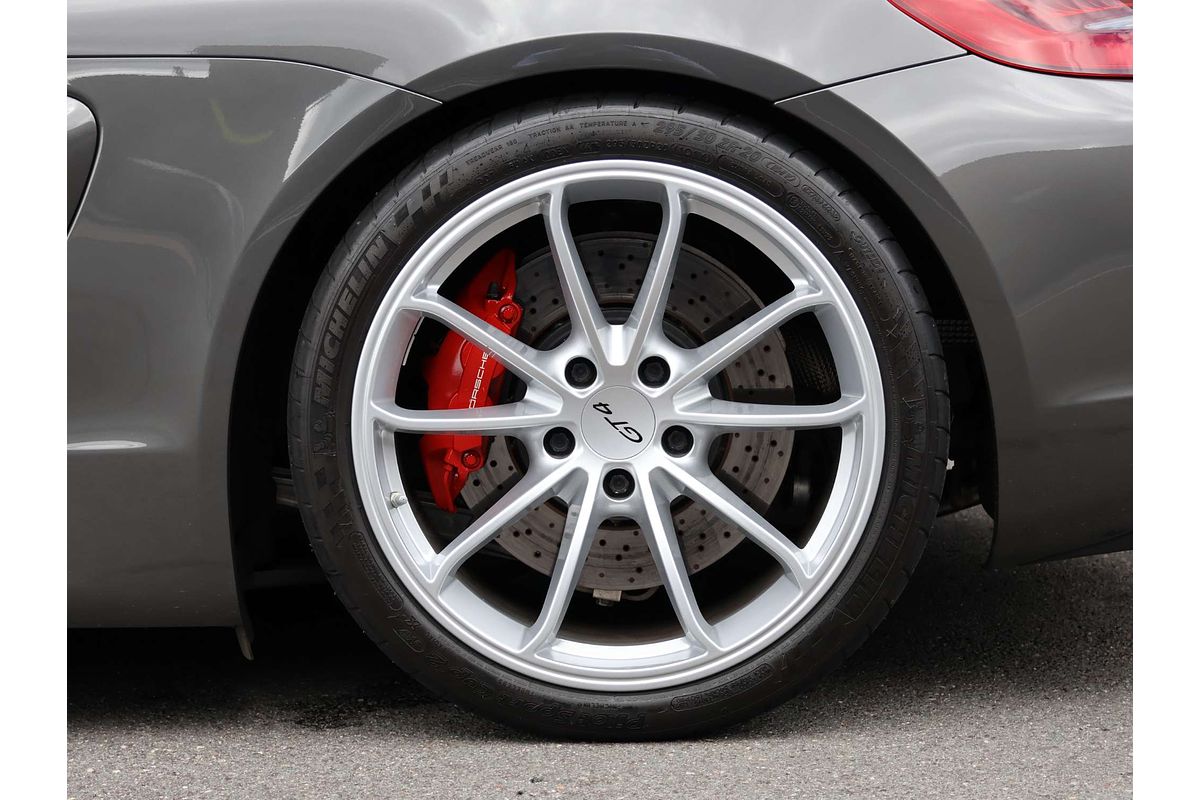 2016 Porsche Cayman GT4 981
