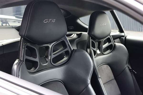 2016 Porsche Cayman GT4 981