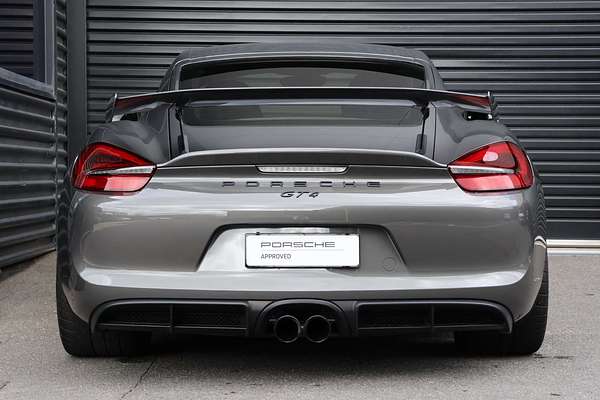 2016 Porsche Cayman GT4 981