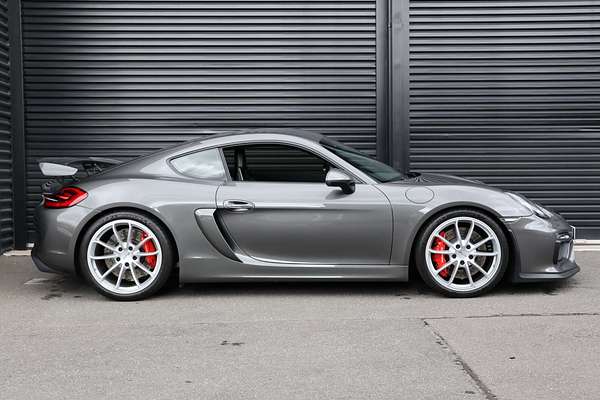 2016 Porsche Cayman GT4 981