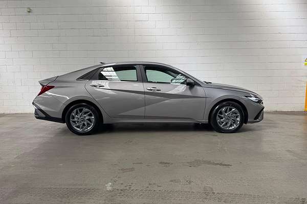 2024 Hyundai i30 Elite Hybrid CN7.V2