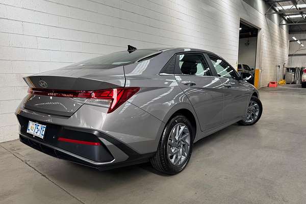 2024 Hyundai i30 Elite Hybrid CN7.V2
