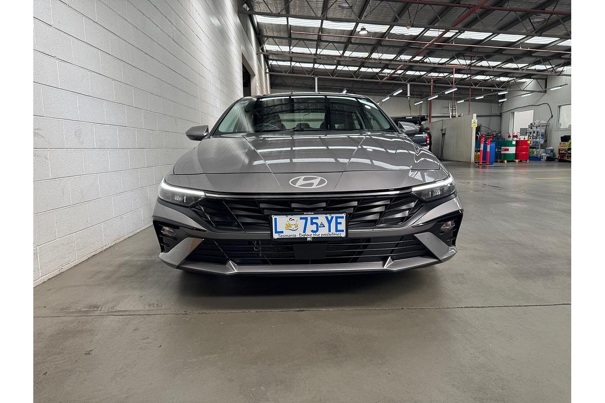 2024 Hyundai i30 Elite Hybrid CN7.V2