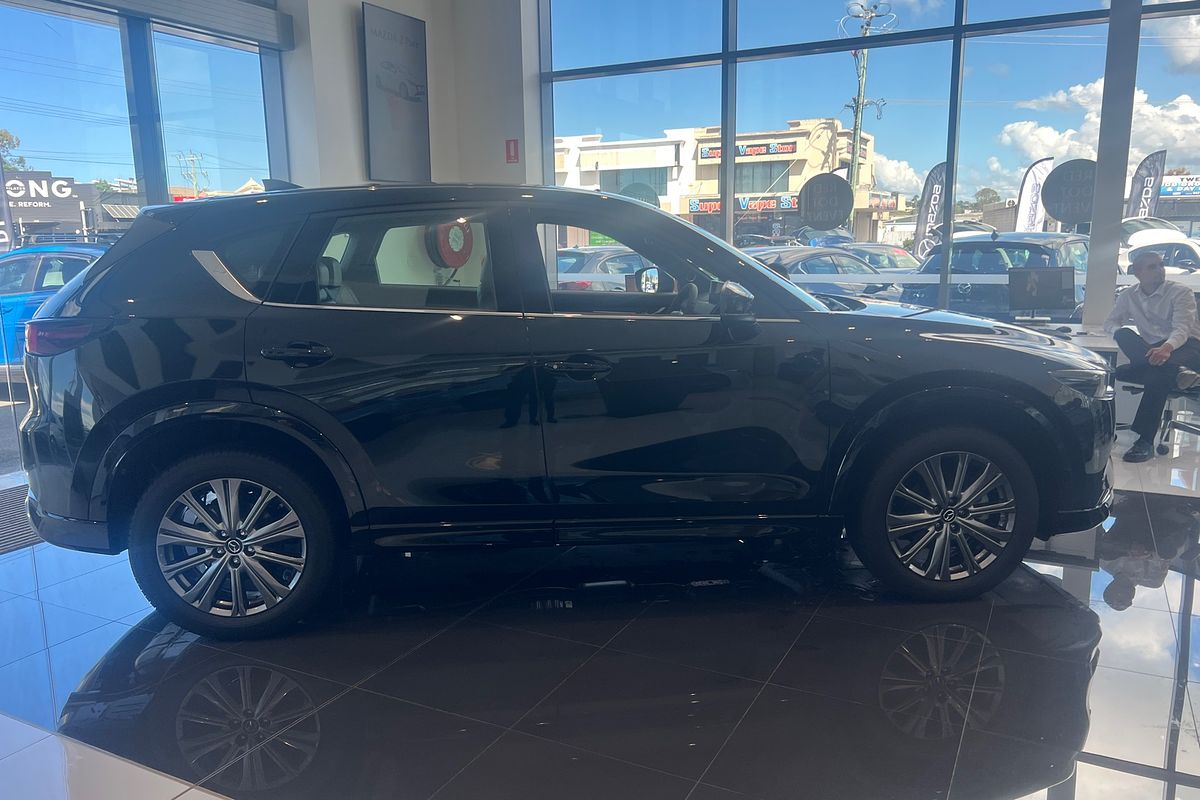 2025 Mazda CX-5 G35 Akera KF Series
