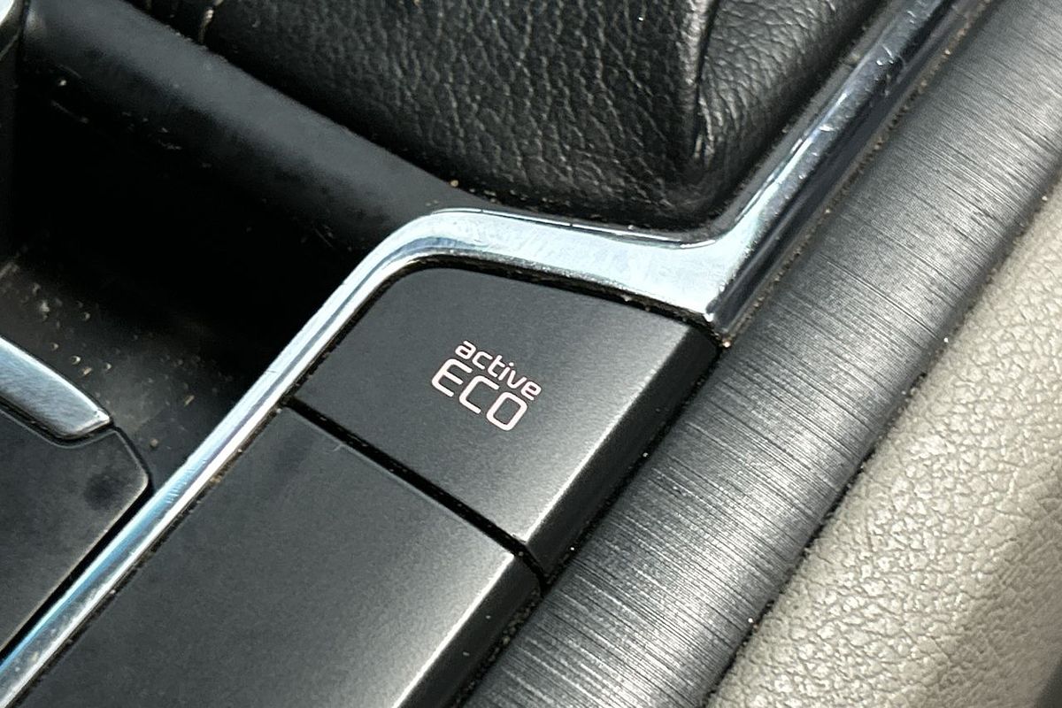 2018 Kia Carnival S YP