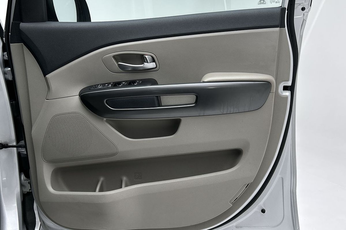 2018 Kia Carnival S YP
