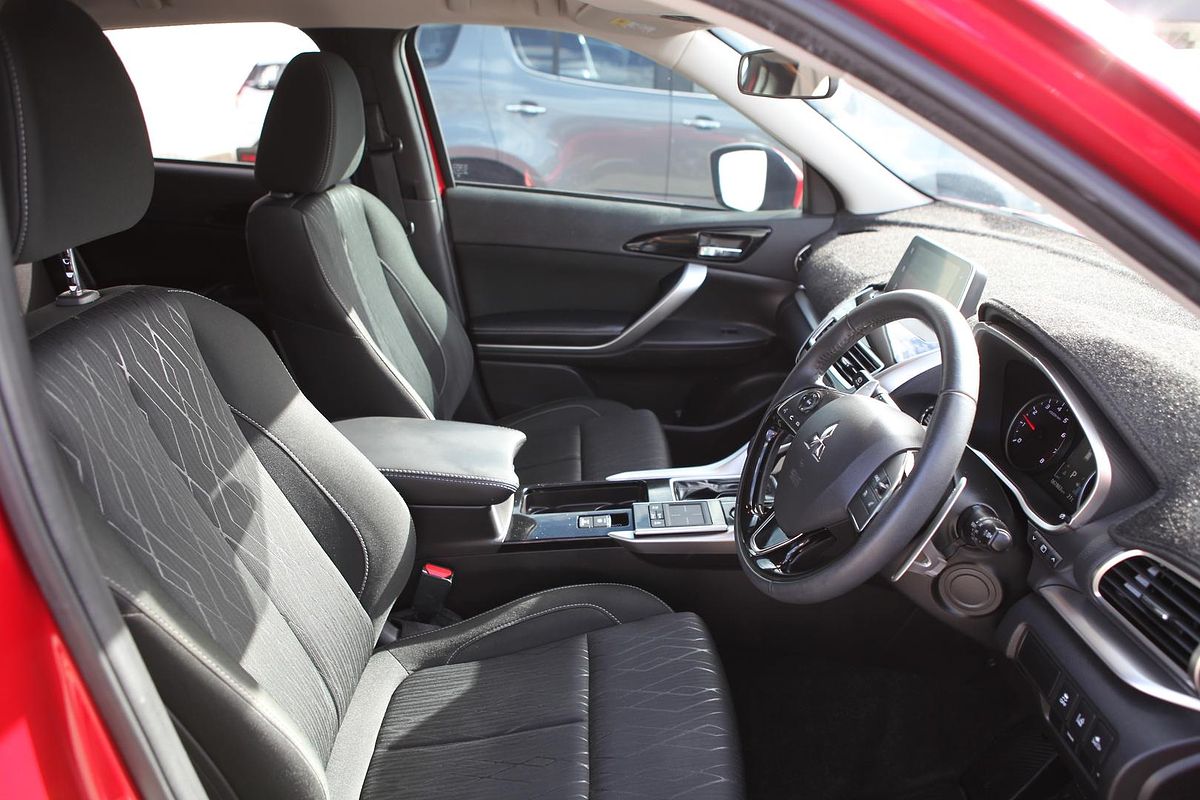 2018 Mitsubishi Eclipse Cross LS YA