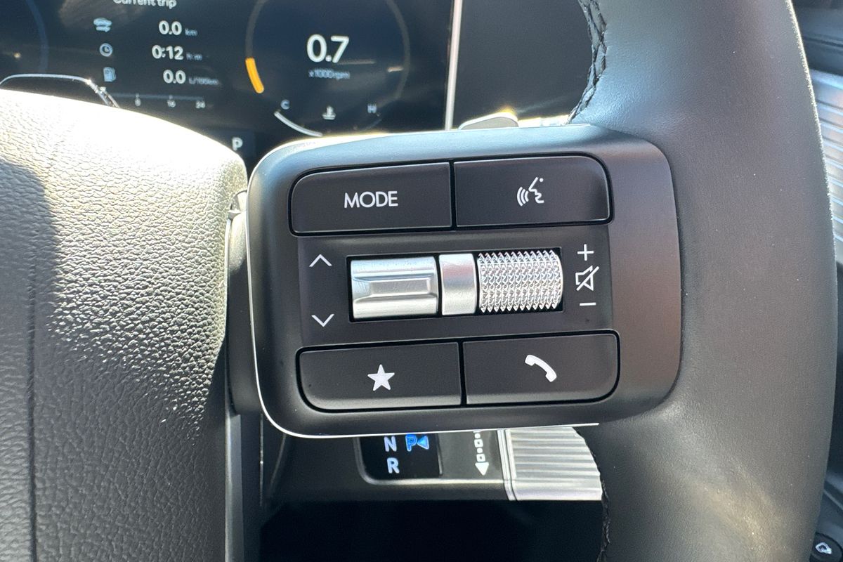 2025 Hyundai Santa Fe MX5.V1