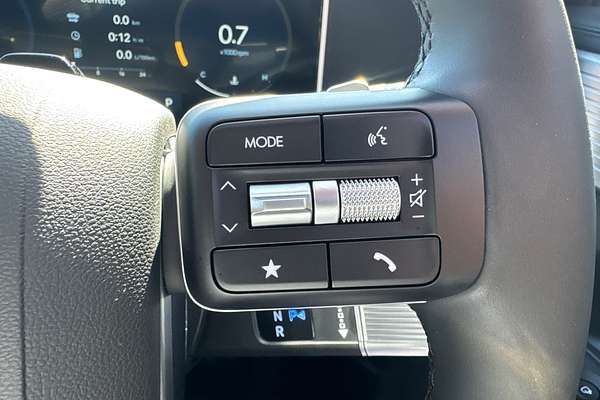 2025 Hyundai Santa Fe MX5.V1