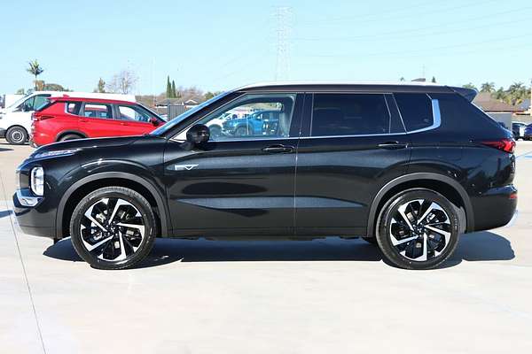 2024 Mitsubishi Outlander PHEV Exceed Tourer ZM
