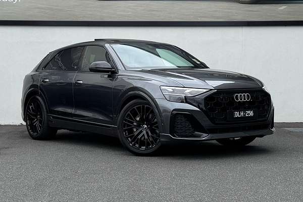 2024 Audi Q8 50 TDI S line F1