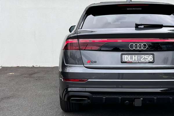 2024 Audi Q8 50 TDI S line F1