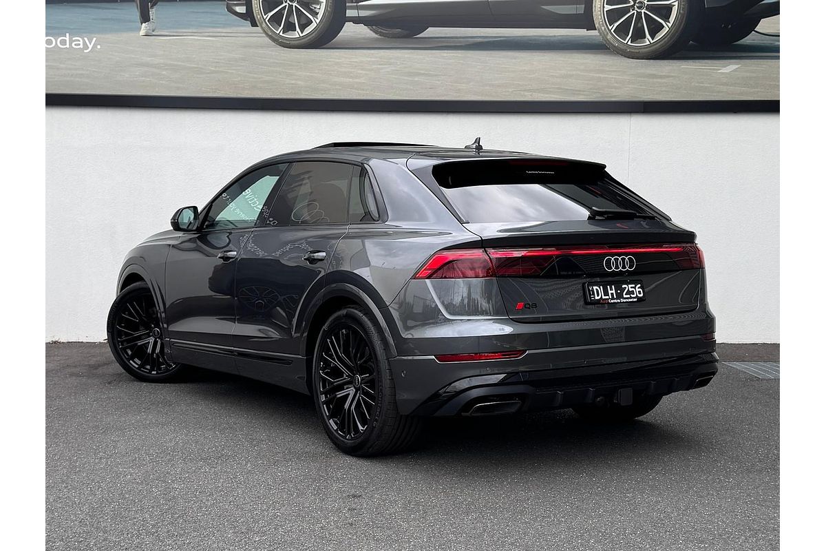 2024 Audi Q8 50 TDI S line F1