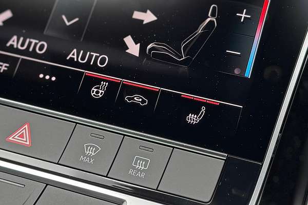2024 Audi Q8 50 TDI S line F1