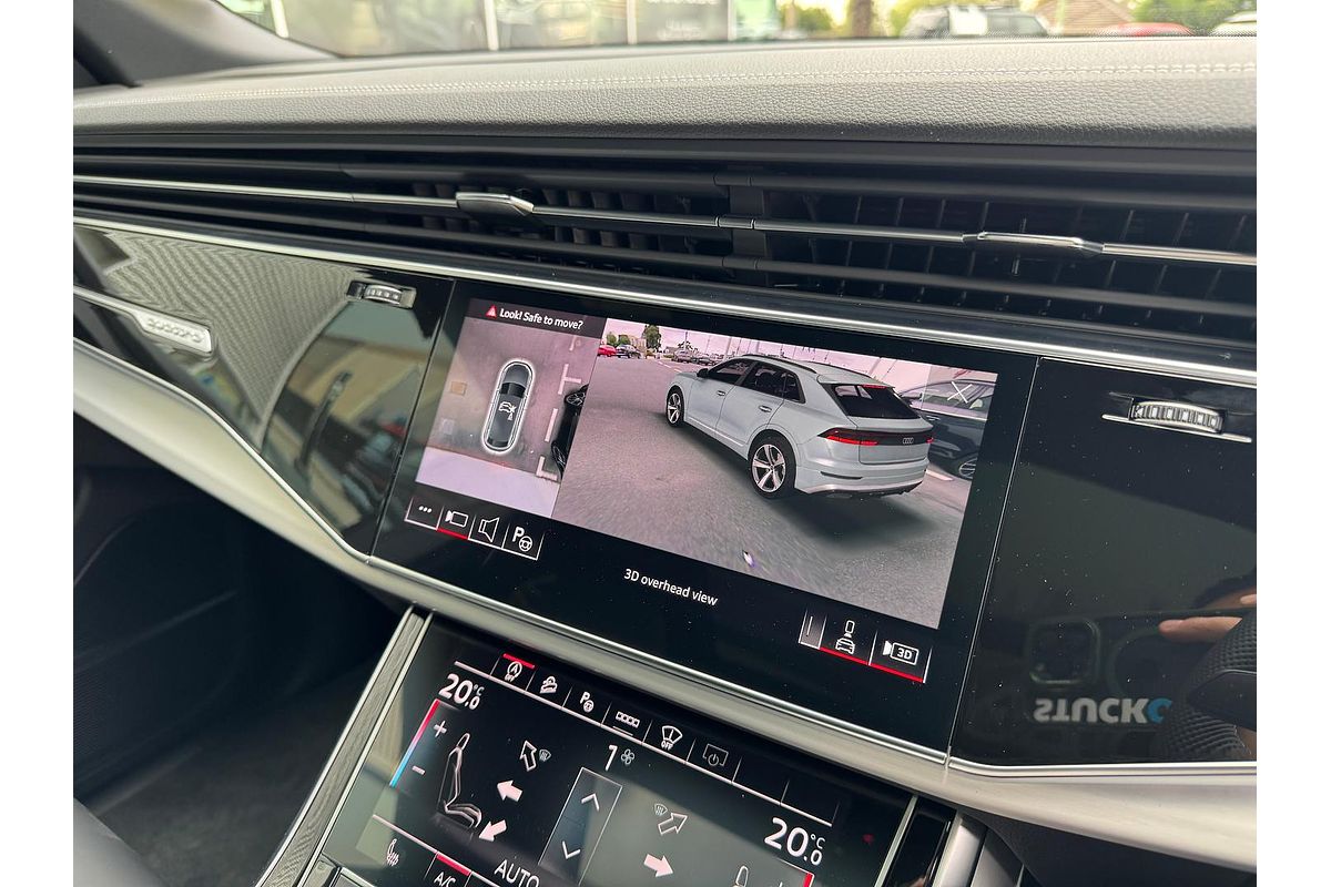 2024 Audi Q8 50 TDI S line F1