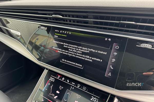 2024 Audi Q8 50 TDI S line F1