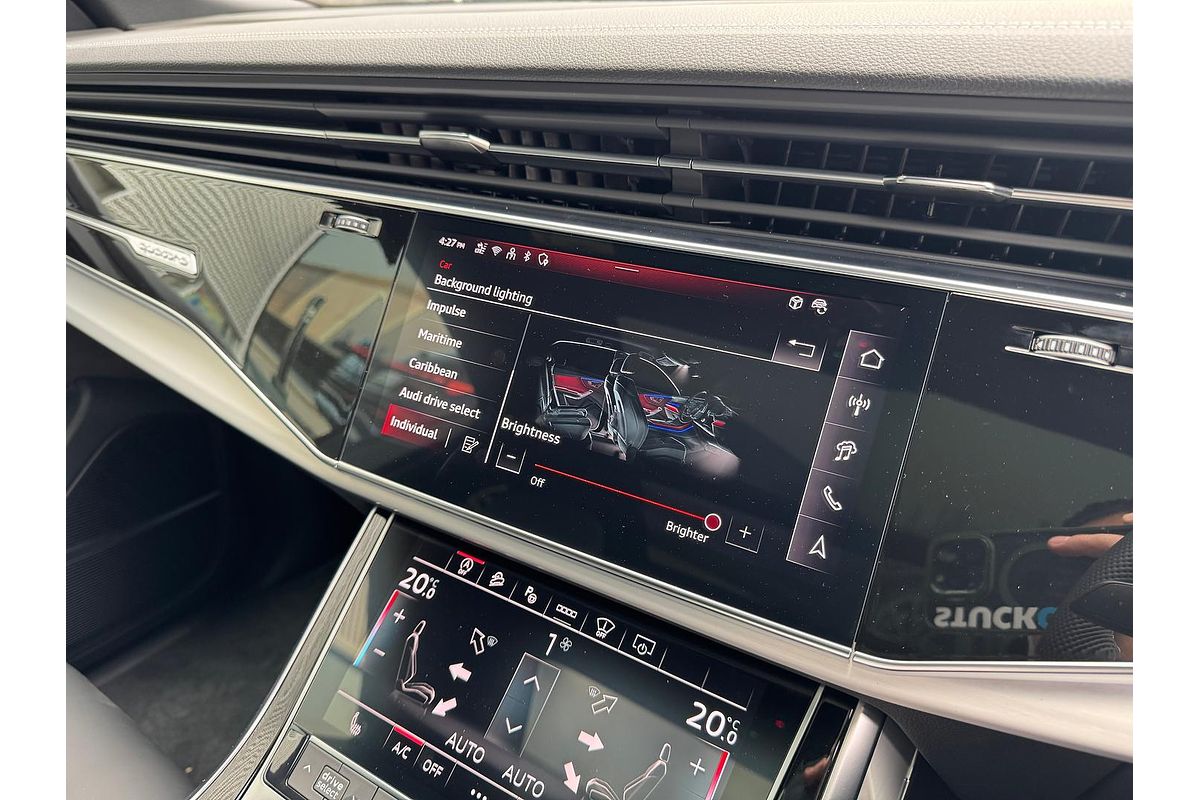 2024 Audi Q8 50 TDI S line F1