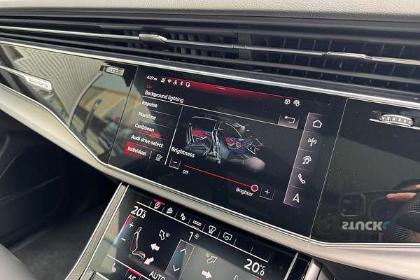 2024 Audi Q8 50 TDI S line F1