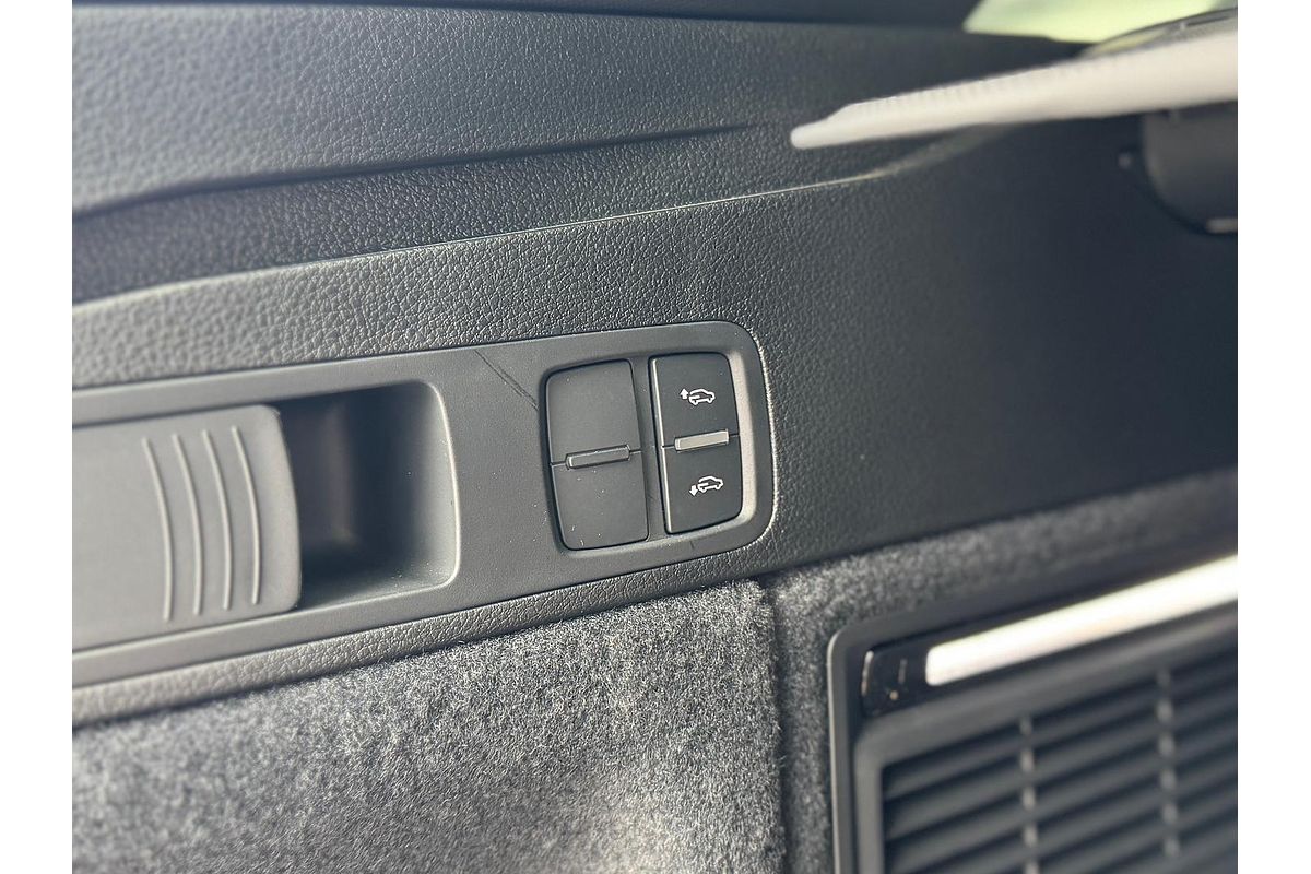2024 Audi SQ5 TDI FY
