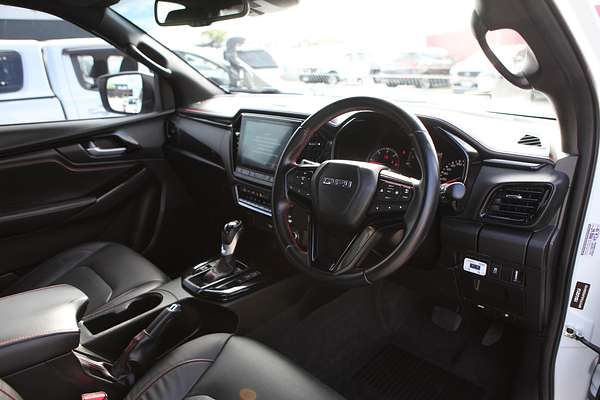2022 Isuzu D-MAX X-TERRAIN 4X4
